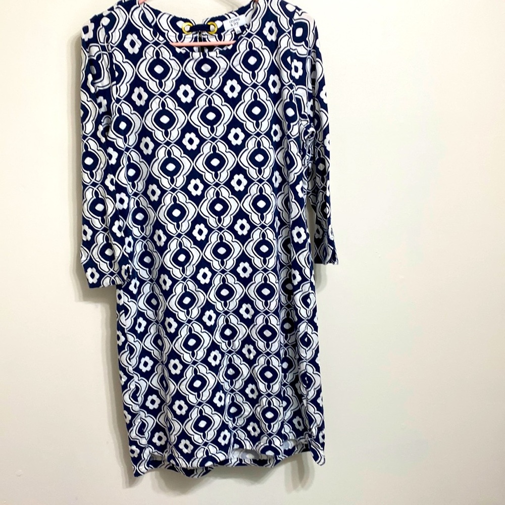 Crown and Ivy dress
